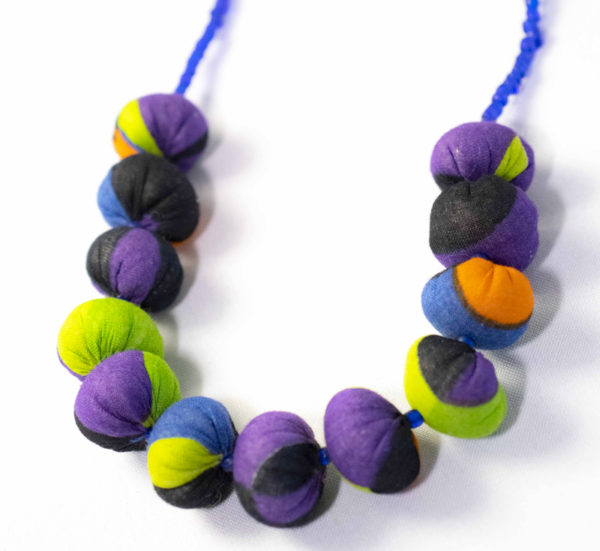 Collier en wax